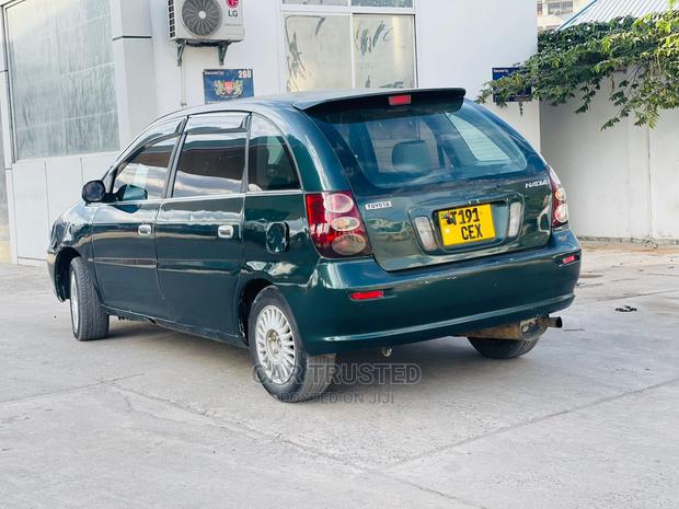 Toyota Nadia 2.0 135hp FWD 2000 Green