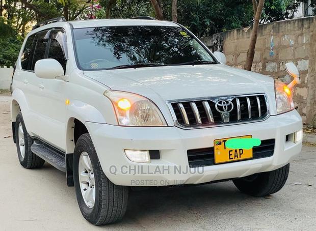 Toyota Land Cruiser Prado 2007 White
