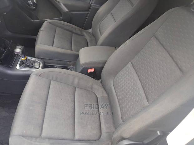 Volkswagen Touareg 2010 White