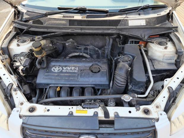 Toyota Probox 1.3 DX Comfort 2WD 2002 White