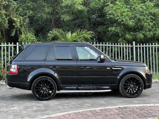 Land Rover Range Rover Sport 2010 Black