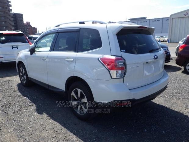 Subaru Forester 2016 Pearl