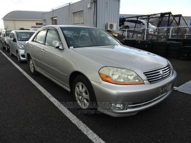 Toyota Mark II 2004 Silver