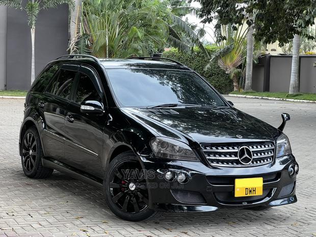 Mercedes-Benz M Class 2005 Black