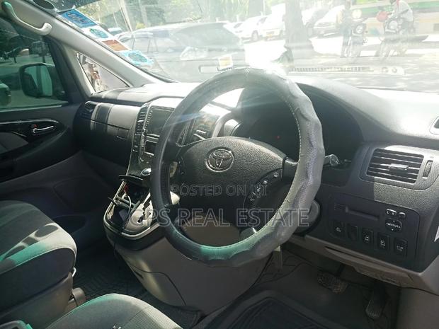 Toyota Alphard 2006 White
