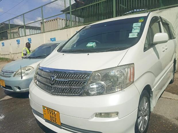 Toyota Alphard 2006 White