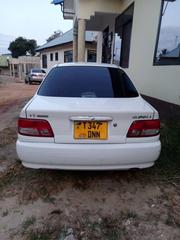 Toyota Carina 1.5 FWD Sedan 2001 White for sale