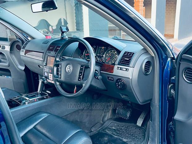 Volkswagen Touareg 2006 Black