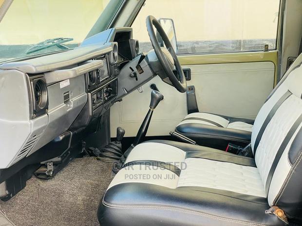 Toyota Land Cruiser Prado 2.7 16V 5dr 1998 Beige
