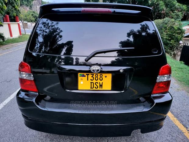 Toyota Kluger 2009 Black