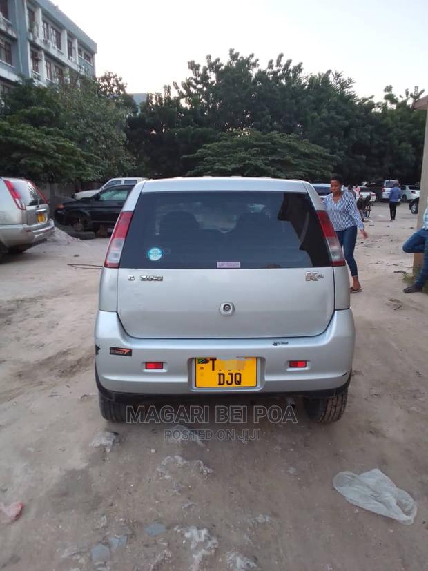 Suzuki Kei 2005 Silver
