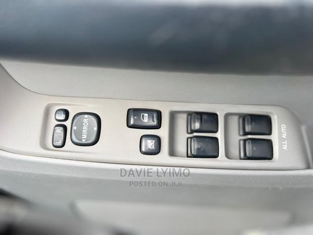 Toyota Hilux Surf 2.7 SSR 2004 Black
