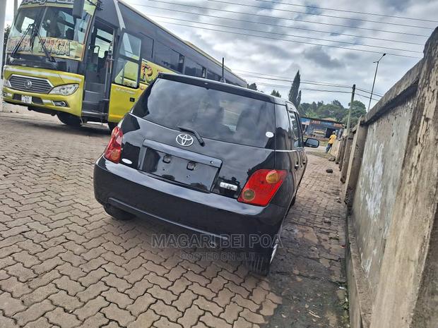 Toyota IST 2005 Black