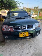 Nissan Hardbody 2003 Green for sale