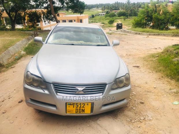 Toyota Mark X 2005 Silver