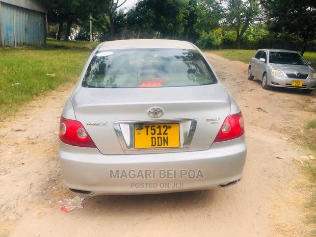 Toyota Mark X 2005 Silver