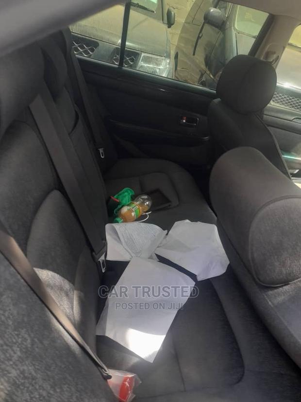 Toyota Brevis 2004 Silver