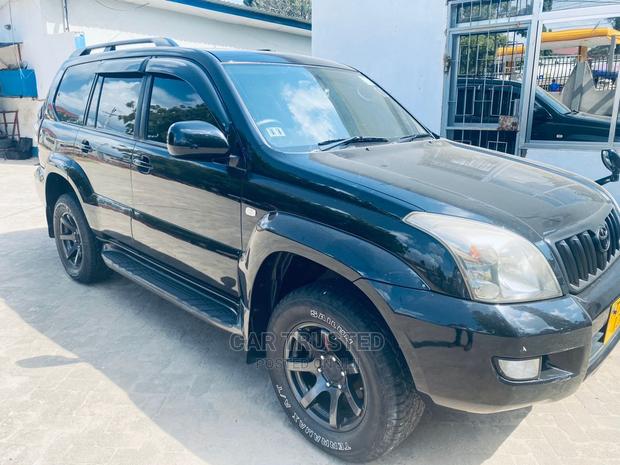 Toyota Land Cruiser Prado 3.0 D-4D 5dr 2005 Black