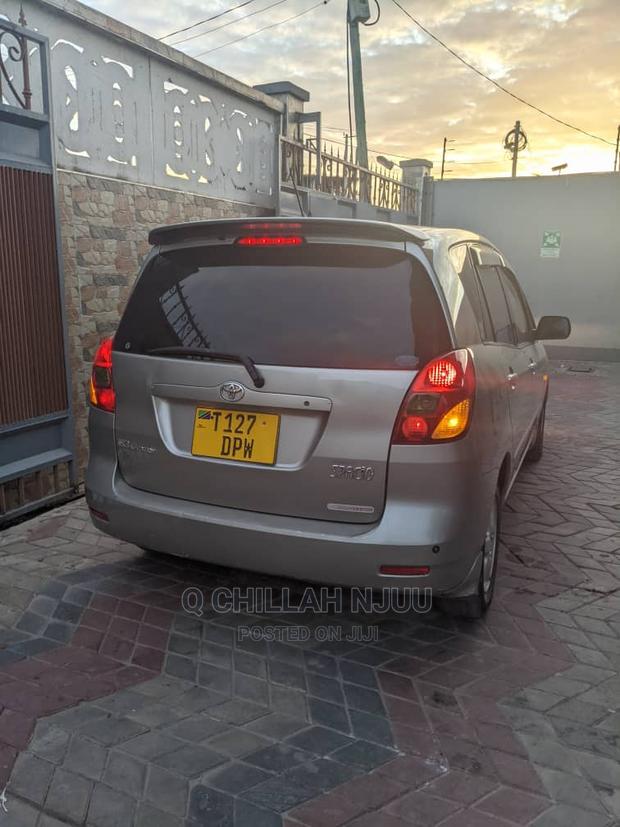 Toyota Corolla Spacio 2001 Silver