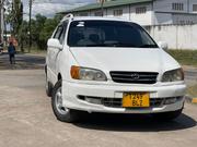 Toyota Ipsum 240i Limited 4WD 2002 White for sale