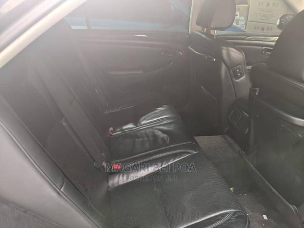 Toyota Crown 2005 Black