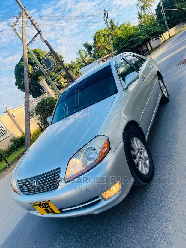 Toyota Mark II Blit 2006 Silver