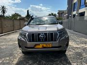 Toyota Land Cruiser Prado 2018 Beige for sale
