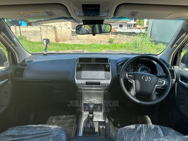 Toyota Land Cruiser Prado 2020 Black
