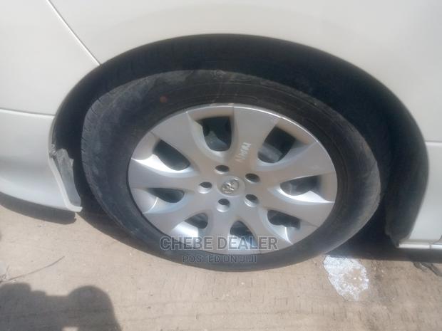 Toyota Alphard 2004 White