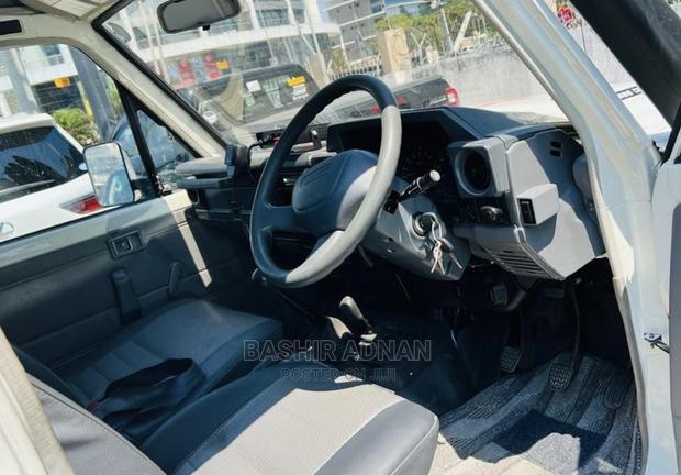 Toyota Land Cruiser 4.5 V8 TD 2019 White