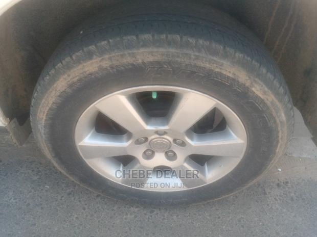 Toyota Harrier 2.4 2006 White
