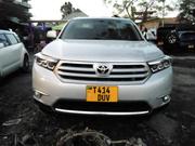 Toyota Kluger 2018 Silver for sale