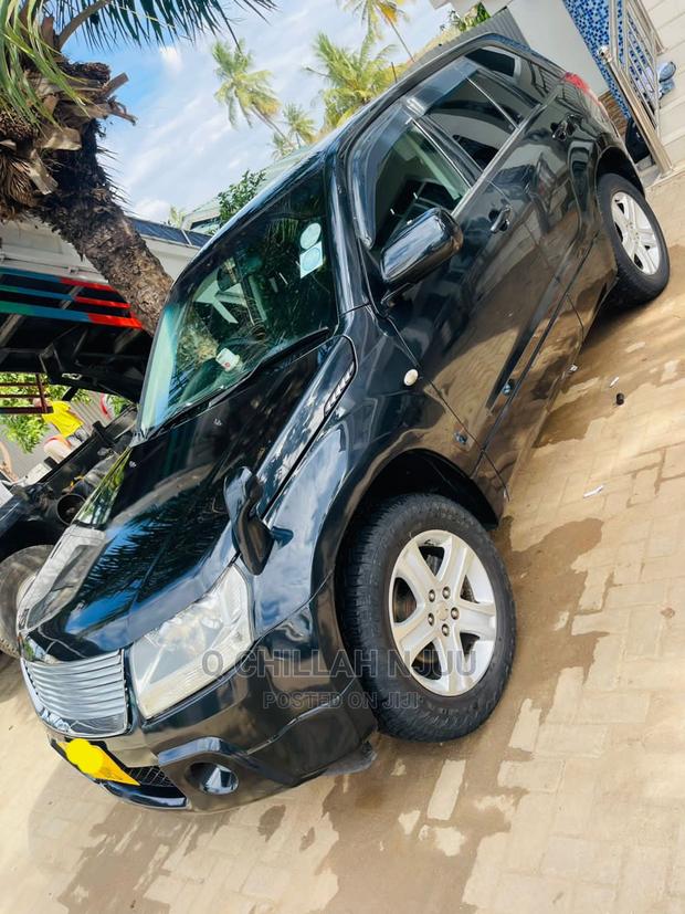 Suzuki Escudo 2007 Black