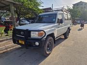 Toyota Land Cruiser 100 4.2 2008 White for sale
