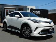 Toyota C-HR 2017 Pearl for sale