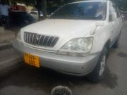 Toyota Harrier 2.4 2005 White for sale
