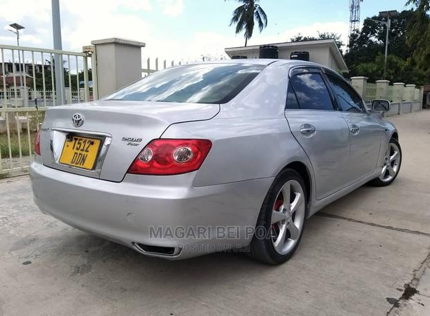 Toyota Mark X 2005 Silver