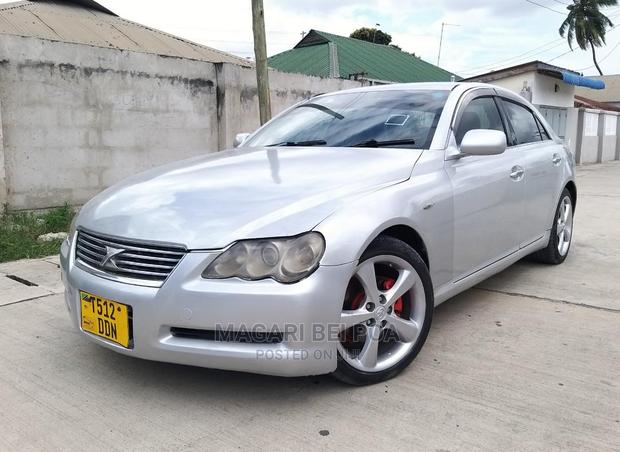 Toyota Mark X 2005 Silver