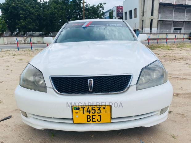 Toyota Mark II Blit 2003 White