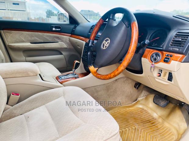 Toyota Mark II Blit 2003 White