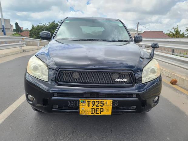 Toyota RAV4 2.0 VVT-i 2008 Black