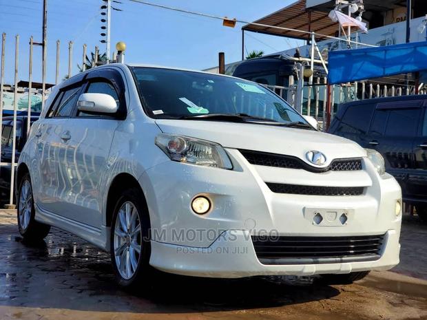 Toyota IST 2009 Pearl