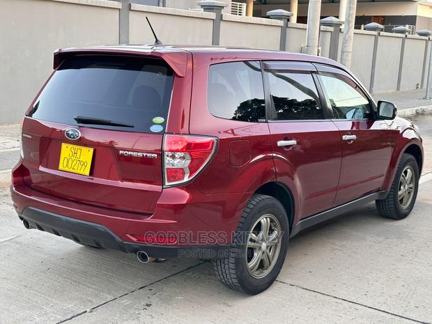 Subaru Forester 2011 Red