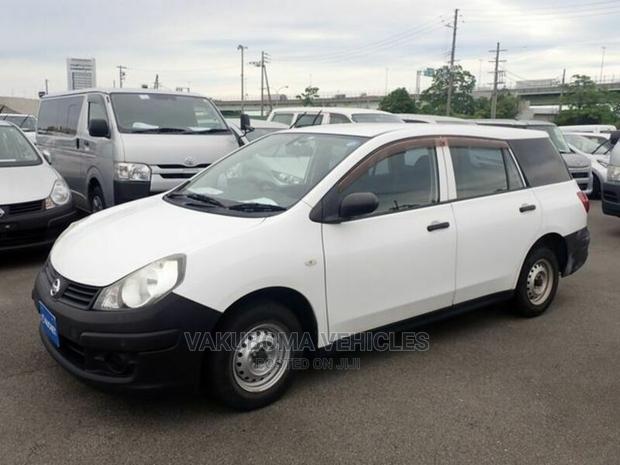 Nissan Advan 2016 White
