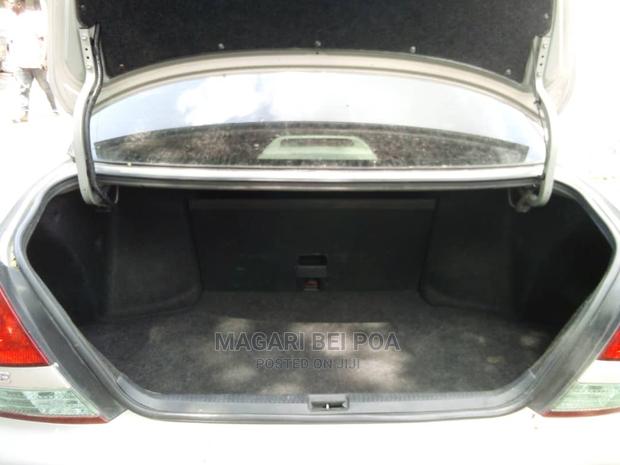 Toyota Mark II 2004 Silver