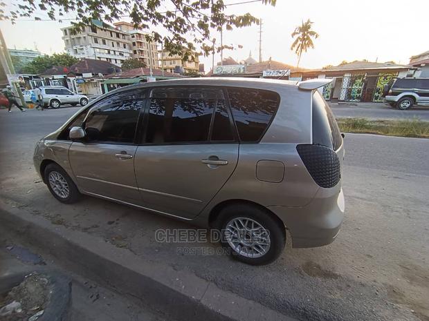 Toyota Corolla Spacio 1.5 X 2004 Silver