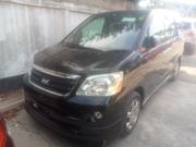 Toyota Noah 2.0 AWD (8 Seater) 2005 Black for sale