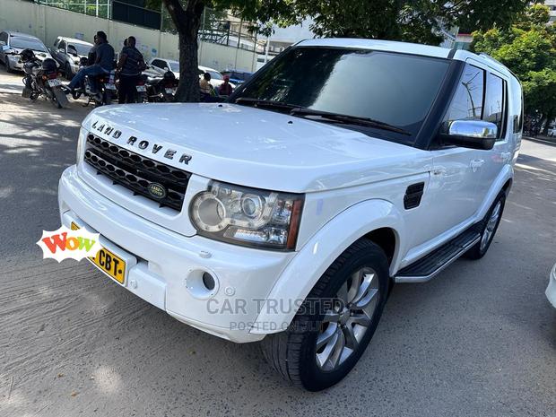 Land Rover Discovery 2008 White
