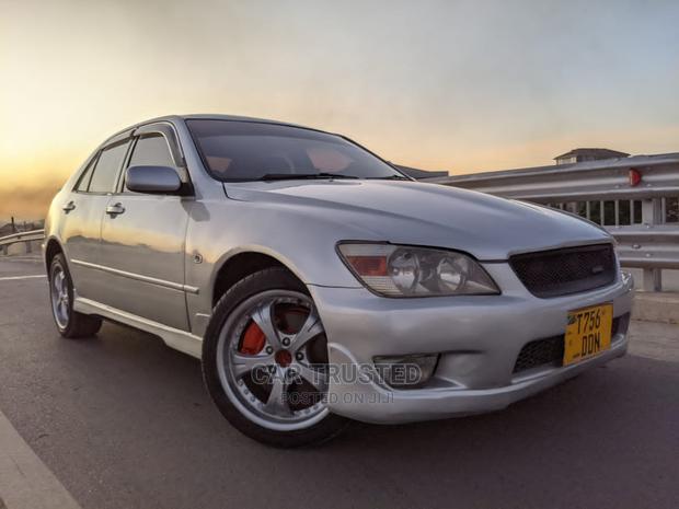 Toyota Altezza 2004 Silver