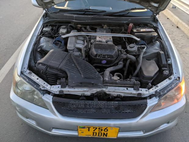 Toyota Altezza 2004 Silver